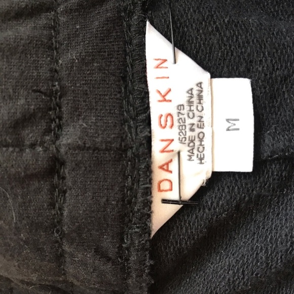 Danskin Shorts Drawstring SzM Black NWOT Tee Shirt Fabric - Picture 3 of 7